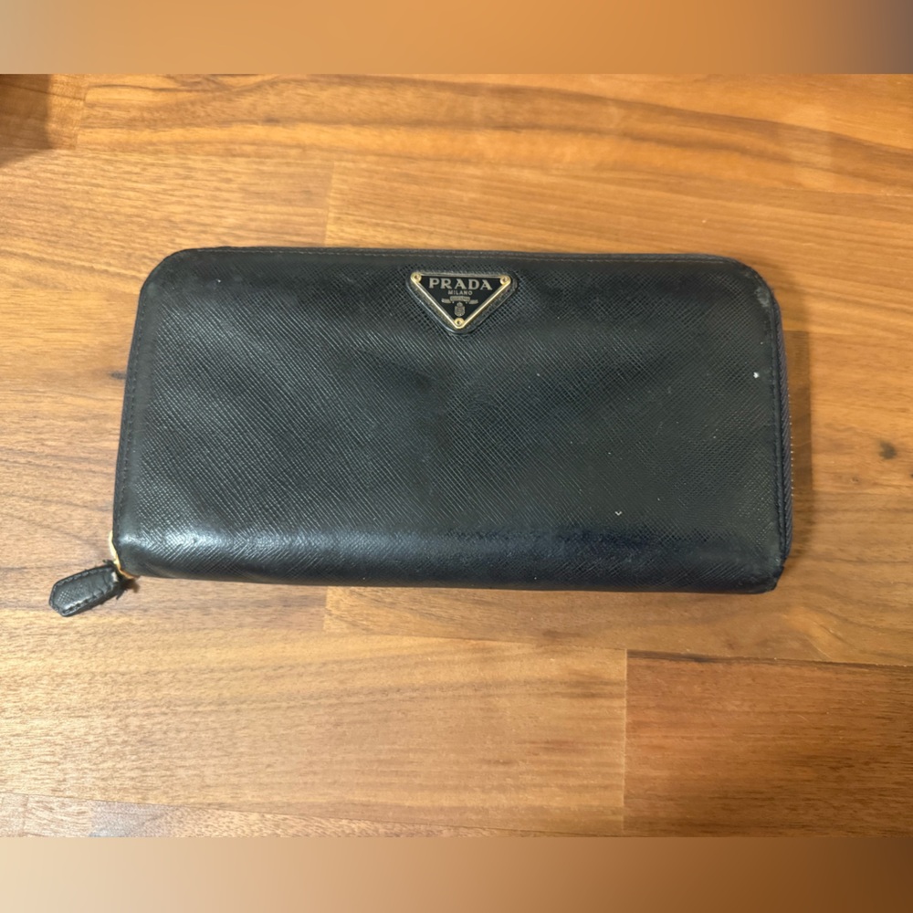 Prada Black Saffiano Gold Logo Zip Long Wallet